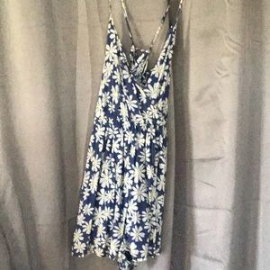 American Eagle Daisy romper